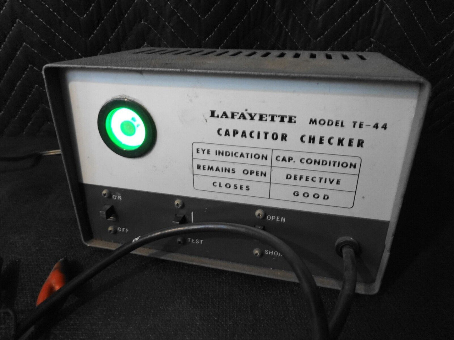 Vintage 1962 TE-44 Lafayette Capacitor Checker Cat Eye #99-5022 - Tube