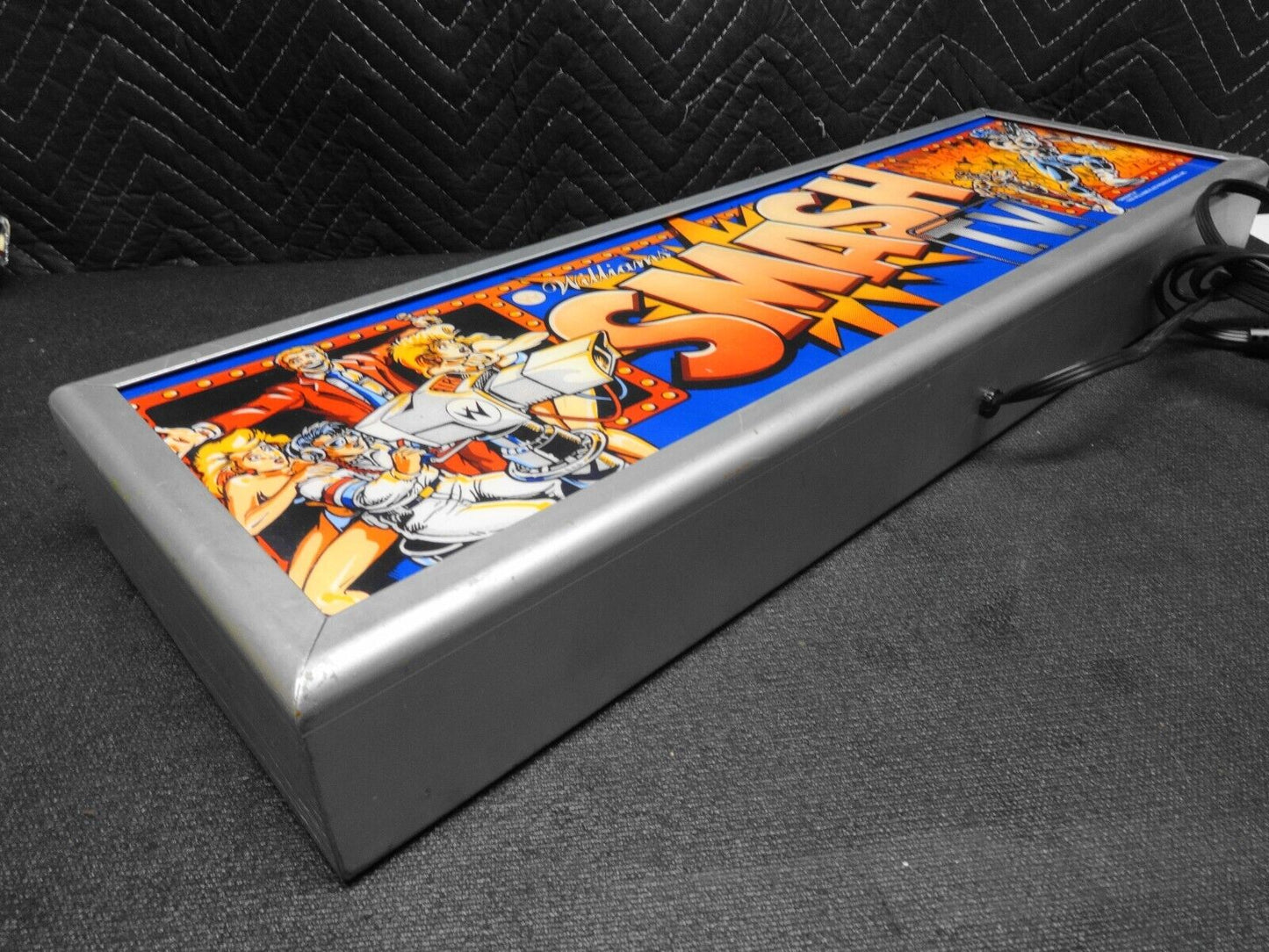 Vintage SMASH TV ARCADE LIGHTED SIGN by WILLIAMS 1990