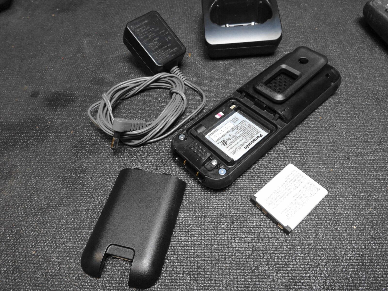 Panasonic KX-TCA385 Dect Telephone Handset w/ Base – ineedths