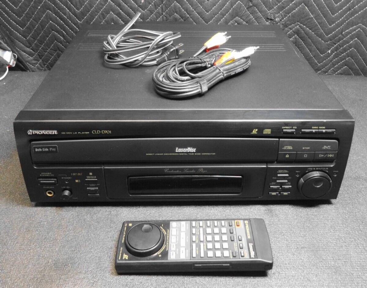 Pioneer CLD-D701 CD CDV Laserdisc Player W/ Remote & AV Cable -  *SERVICED*
