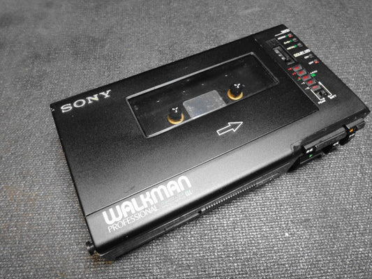 SONY WM-D6C Walkman Professional Cassette Player Recorder for Parts/repair