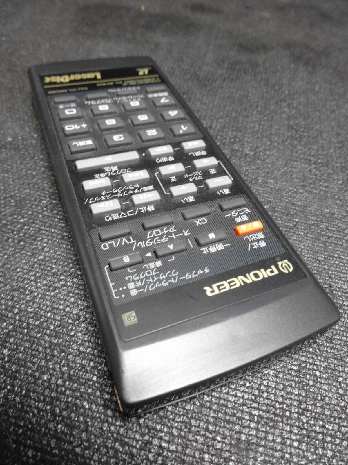 OEM Pioneer LaserDisc Player Remote Control CU-CLD032 in Japanese