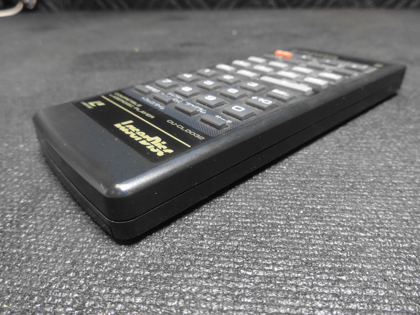 OEM Pioneer LaserDisc Player Remote Control CU-CLD032 in Japanese