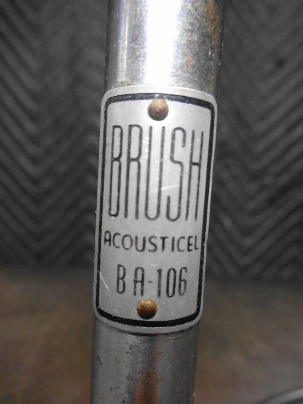 Brush Acousticel BA-106 Vintage Crystal Microphone on Stand