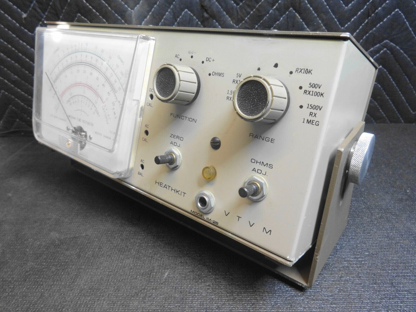 Heathkit VTVM MODEL IM-28 Vintage Vacuum Tube Voltmeter Tester w/ PK-3A RF Probe