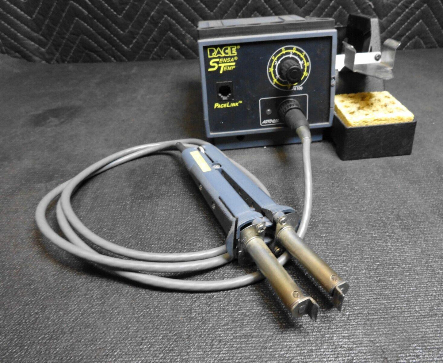 PACE SENSA TEMP - PPS 15A SOLDERING STATION W/ ThermoTweez II