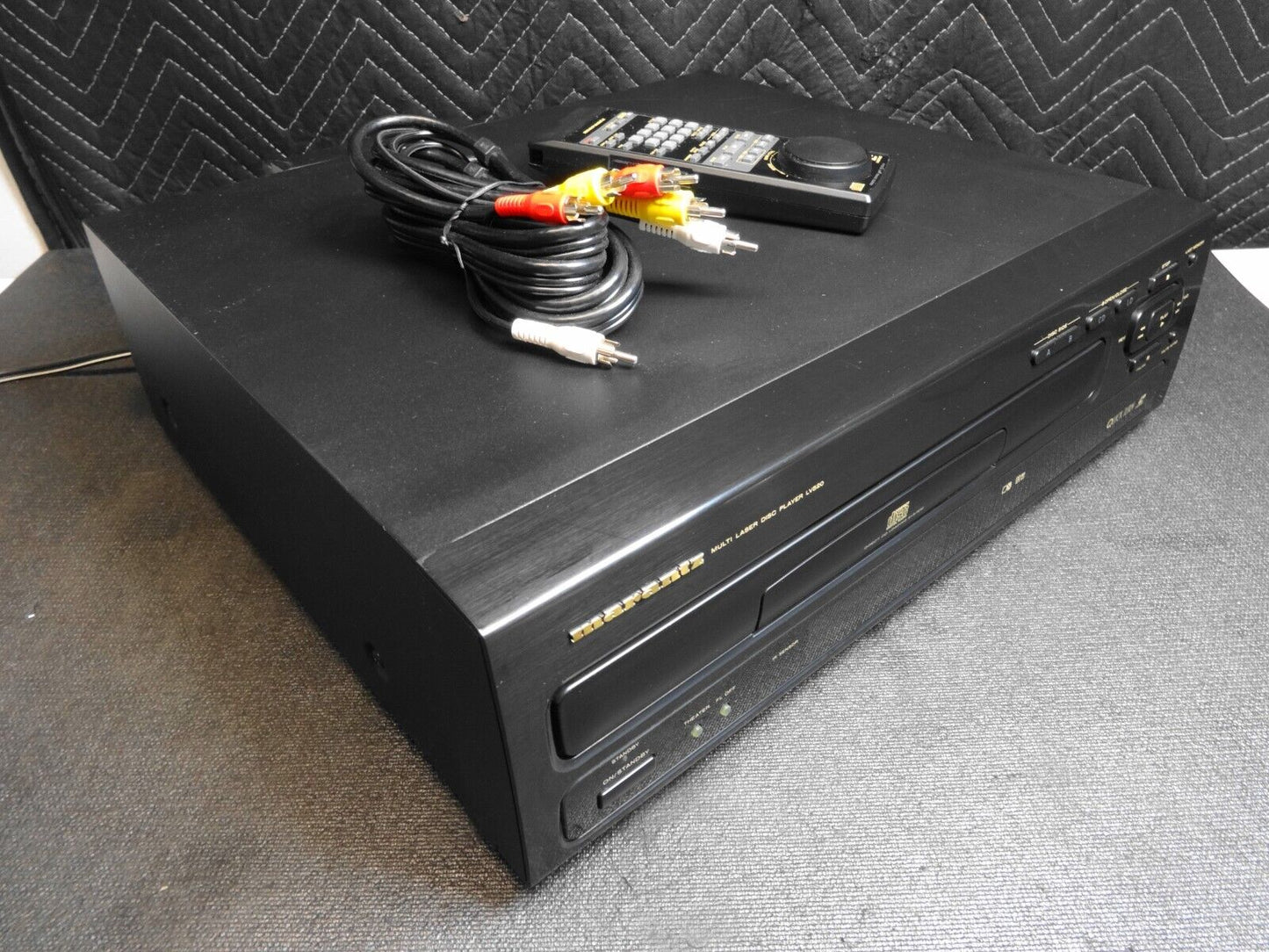 Marantz LV520 LV520U Laserdisc CD Player w/ Remote & Cables - *SERVICED*