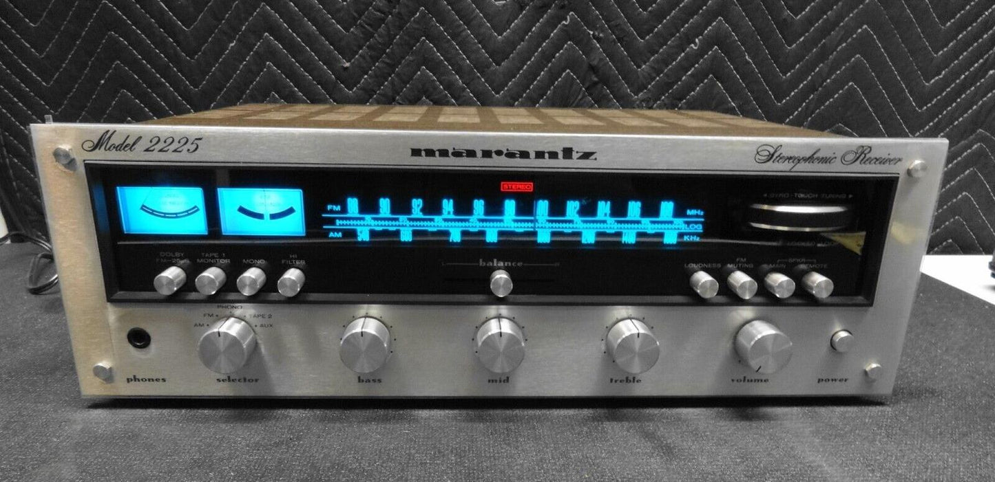 Marantz 2225 Stereo Receiver - Tested / Serviced, Working. New Bulbs