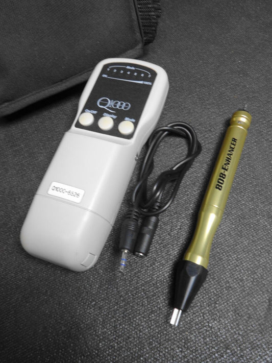 Q1000 Laser Resonating Low Level Therapeutic Cold Laser w/ 808 Probe & Case