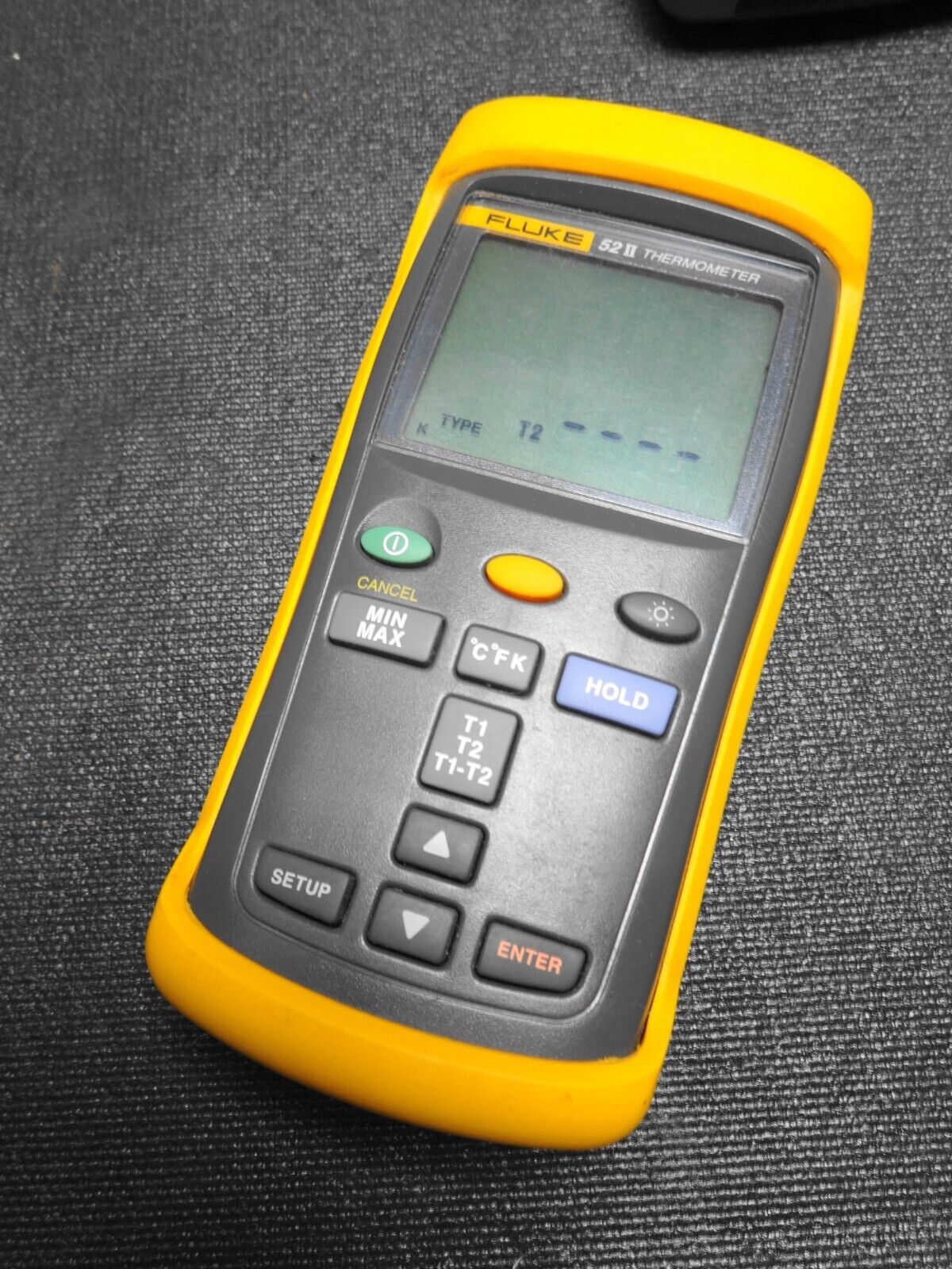 Fluke 52 II Digital Thermocouple Thermometer