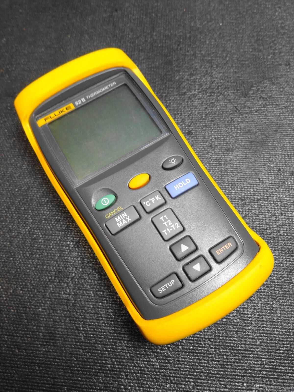 Fluke 52 II Digital Thermocouple Thermometer