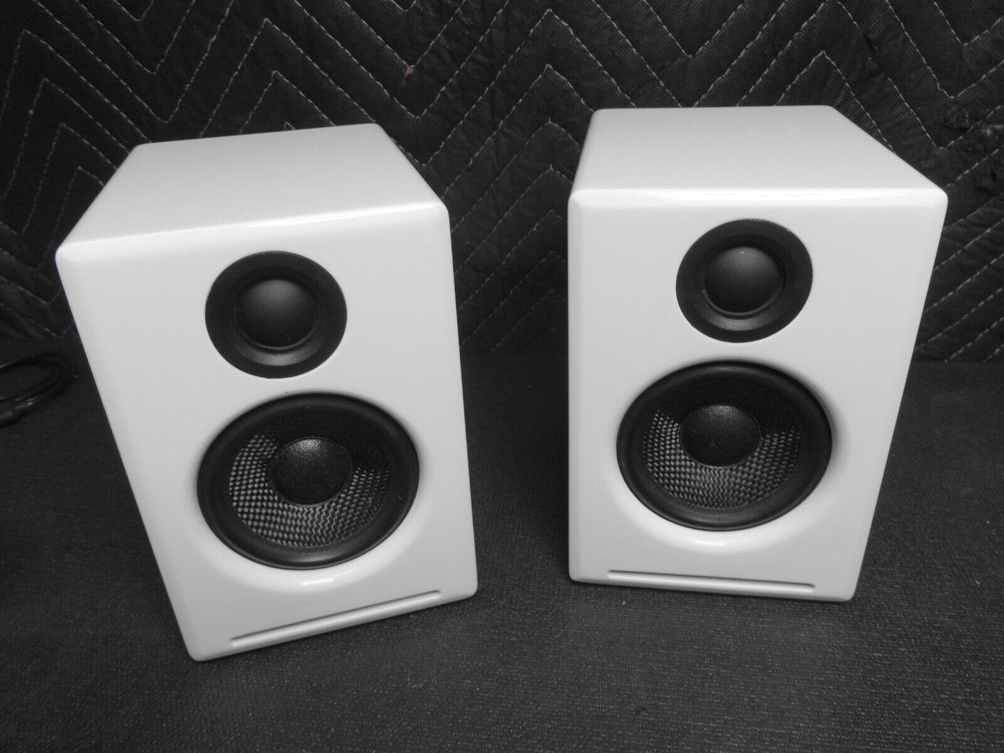 AudioEngine A2 White Desktop Monitor Speakers - Wired/Powered