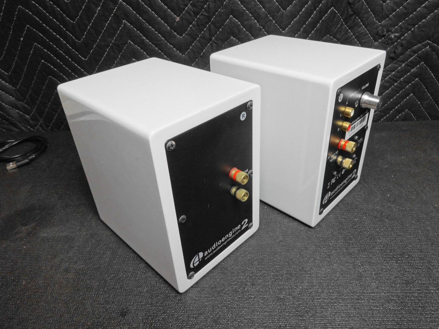 AudioEngine A2 White Desktop Monitor Speakers - Wired/Powered