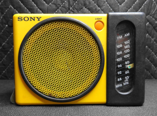 Sony (ICF-S75W) 2 Band Receiver Sports Radio AM/FM. Tested and Working! Sony OEM