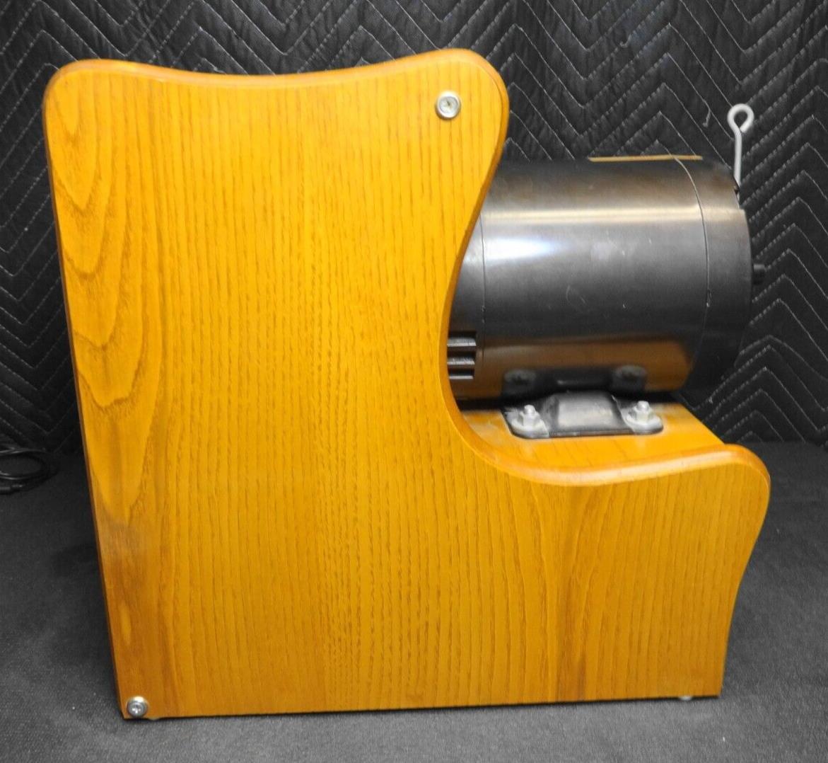 VINTAGE MAGIC MILL GRINDING GRAIN MILL - 3/4 HP - Model A76C