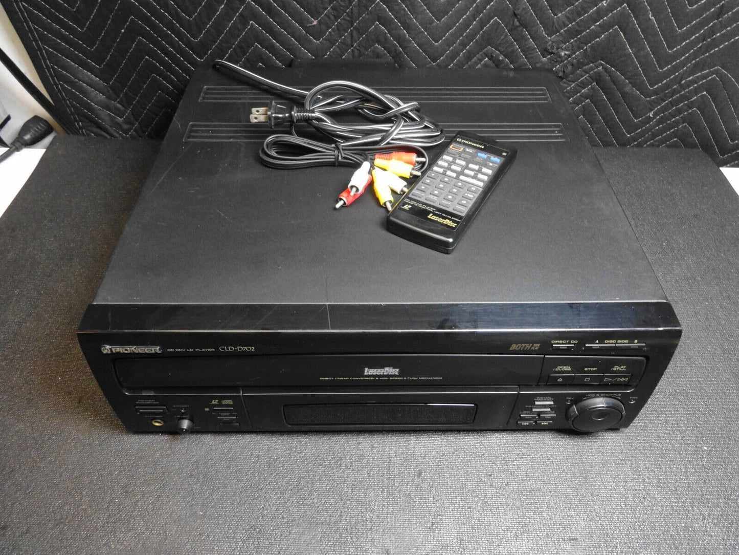 Pioneer CLD-D702 LD CD Laserdisc Player w/ Remote - *Serviced* - Laser Disc