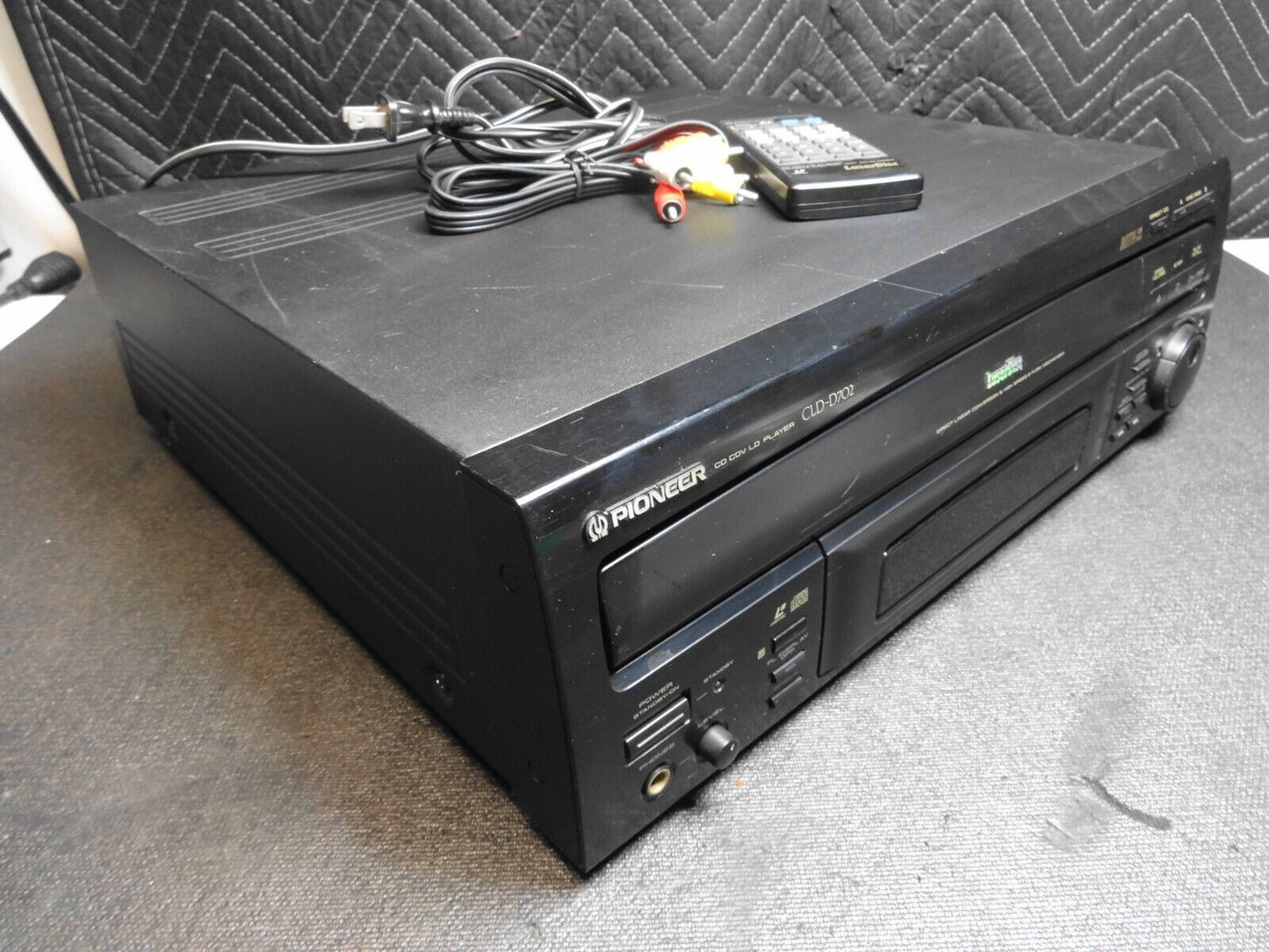 Pioneer CLD-D702 LD CD Laserdisc Player w/ Remote - *Serviced* - Laser Disc