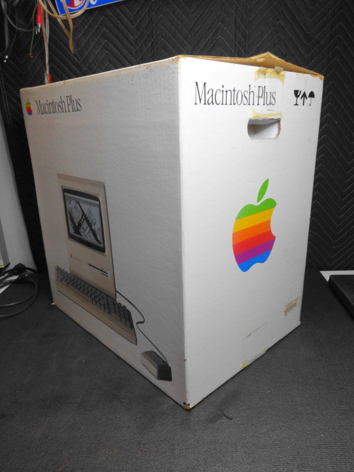Macintosh Plus Rear RARE Macintosh Plus Original Box Only Vintage w/ Foam, Stickers, Acces ...