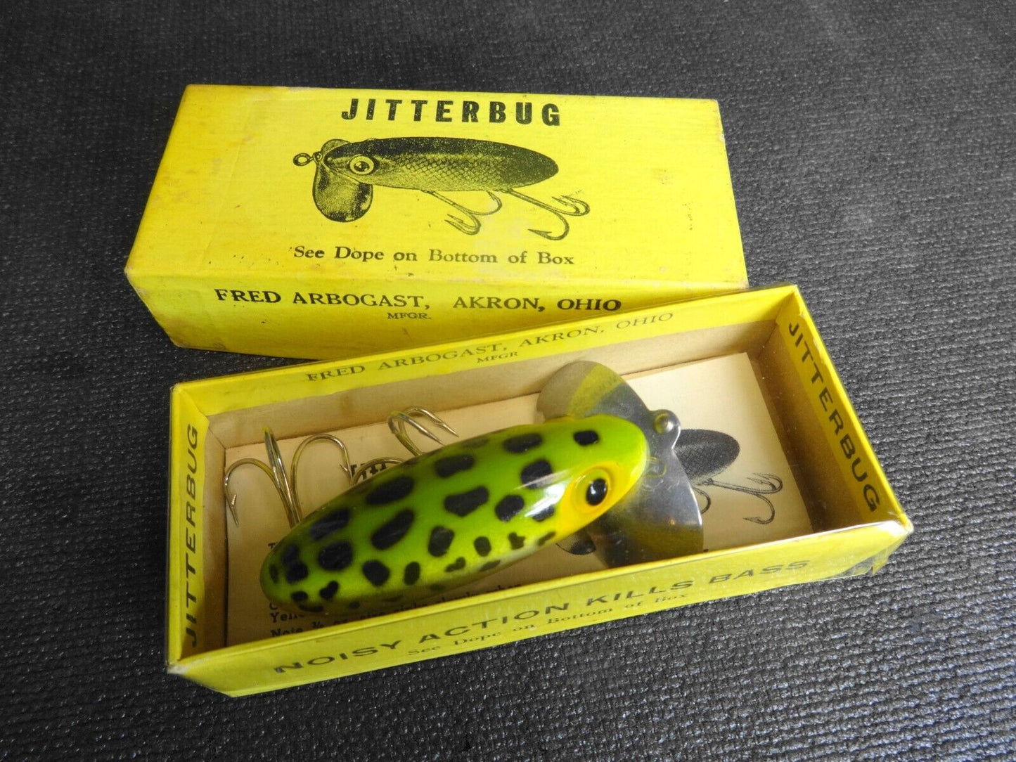 Arbogast Jitterbug Lure Yellow w/ Metal Lip. Box & Paper. Fishing Lure.