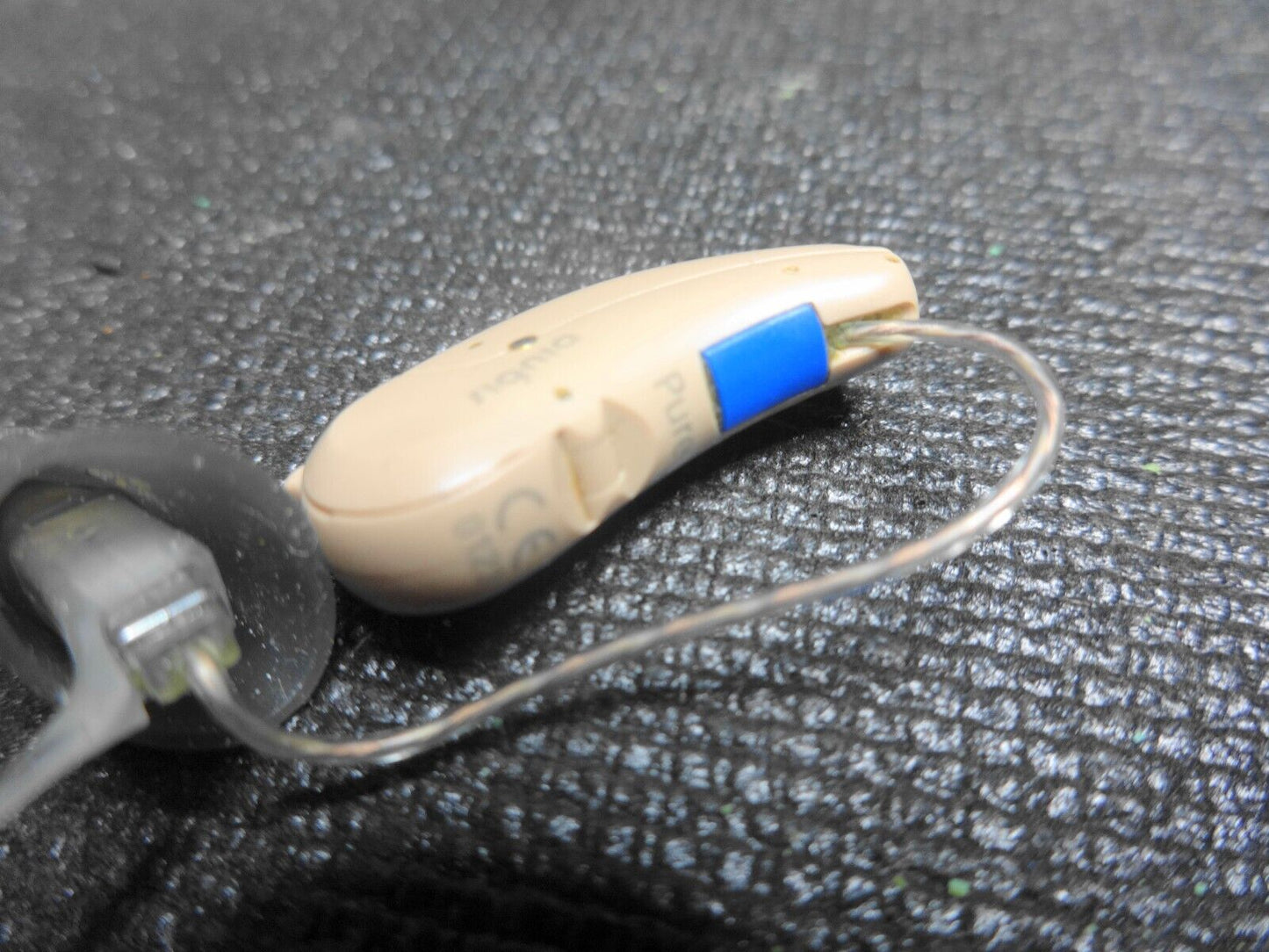 Signia Pure 0123 7X Hearing aid, LEFT one only