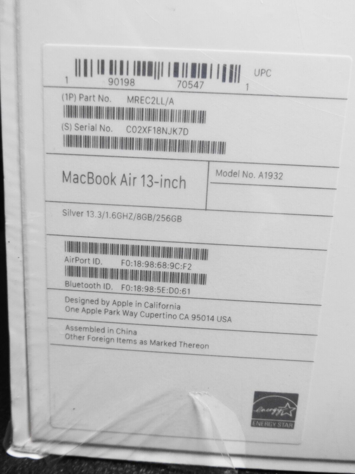 Apple MacBook Air Retina 13 Inch 1.6 GHz i5 256GB SSD 8GB RAM 2018 A1932