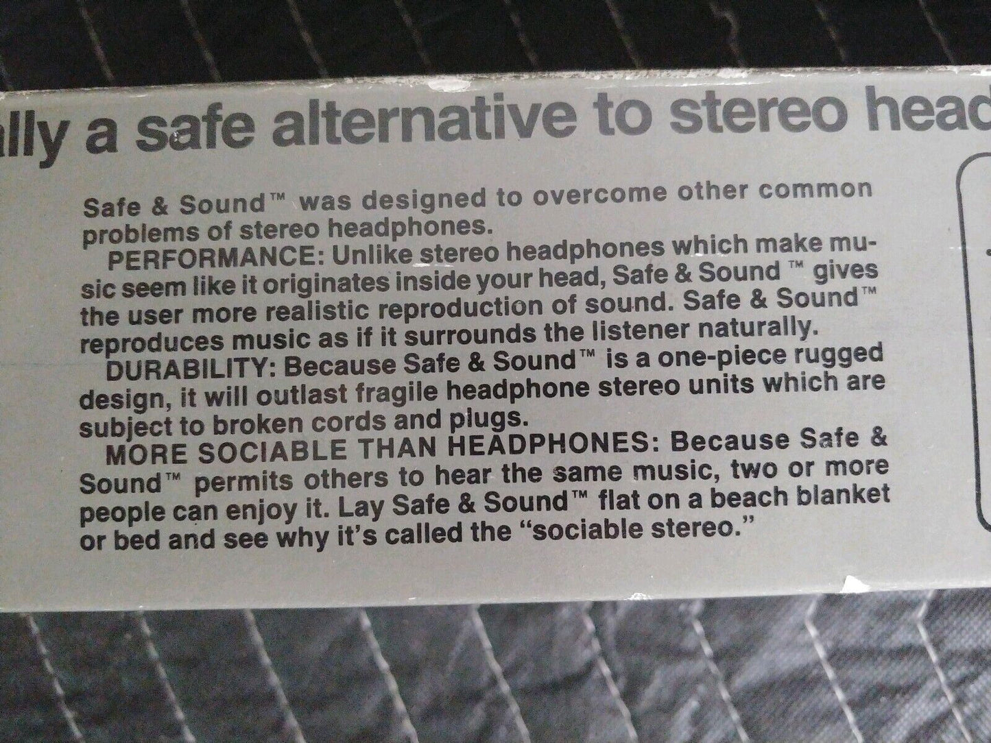 Vintage Stereo Safe & Sound SS-1/SS-2 - Around the neck Un-Headphone - NOS NEW