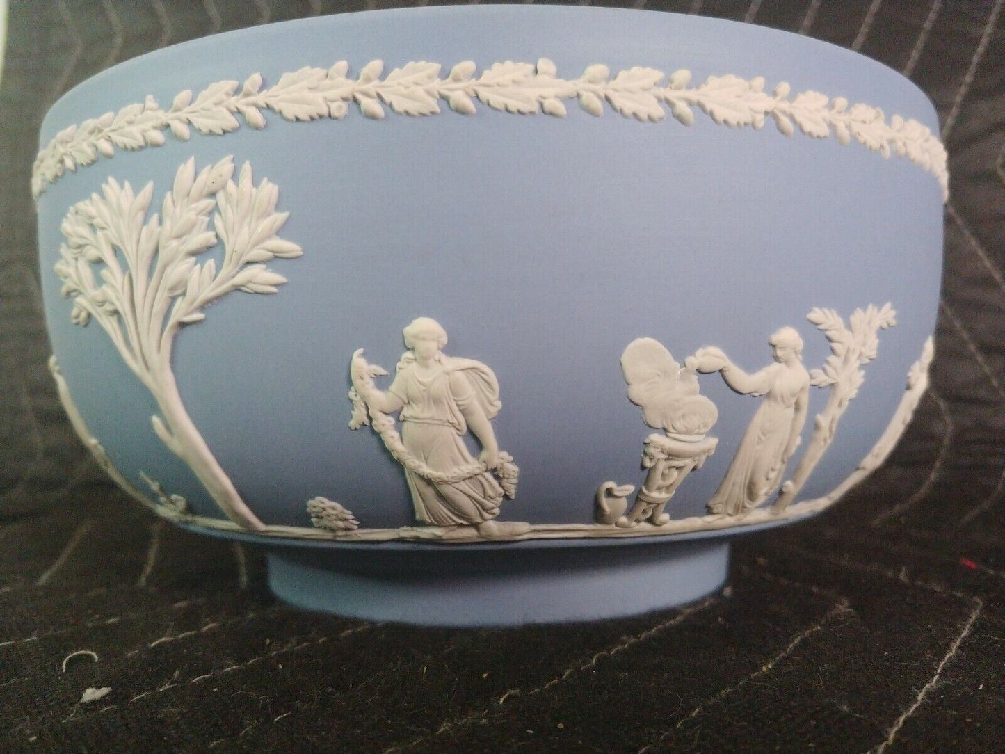 1920 Wedgwood 8" BOWL NeoClasical Jasperware Etruscan MAIDENS Cherubs PUTI