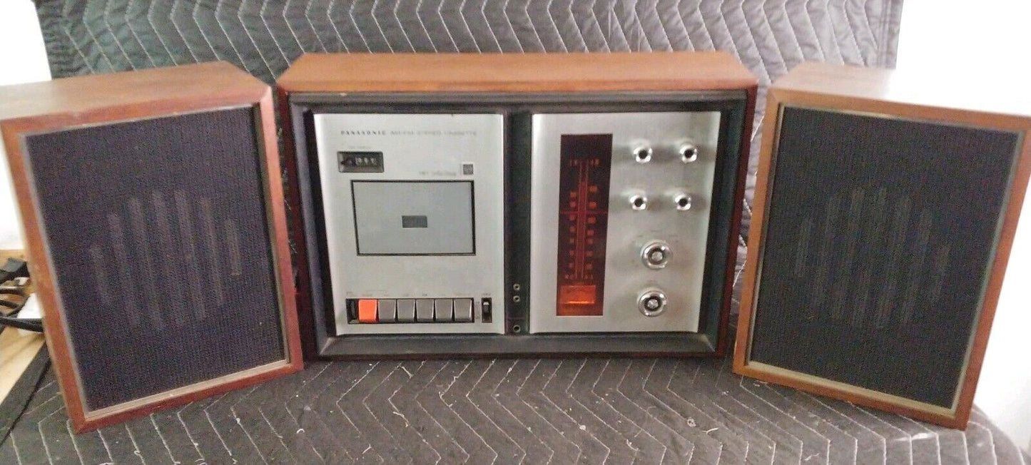 PANASONIC RE-7060 Stereo Tape FM/AM Radio w/ Speakers - Vintage - Wood Cabinet