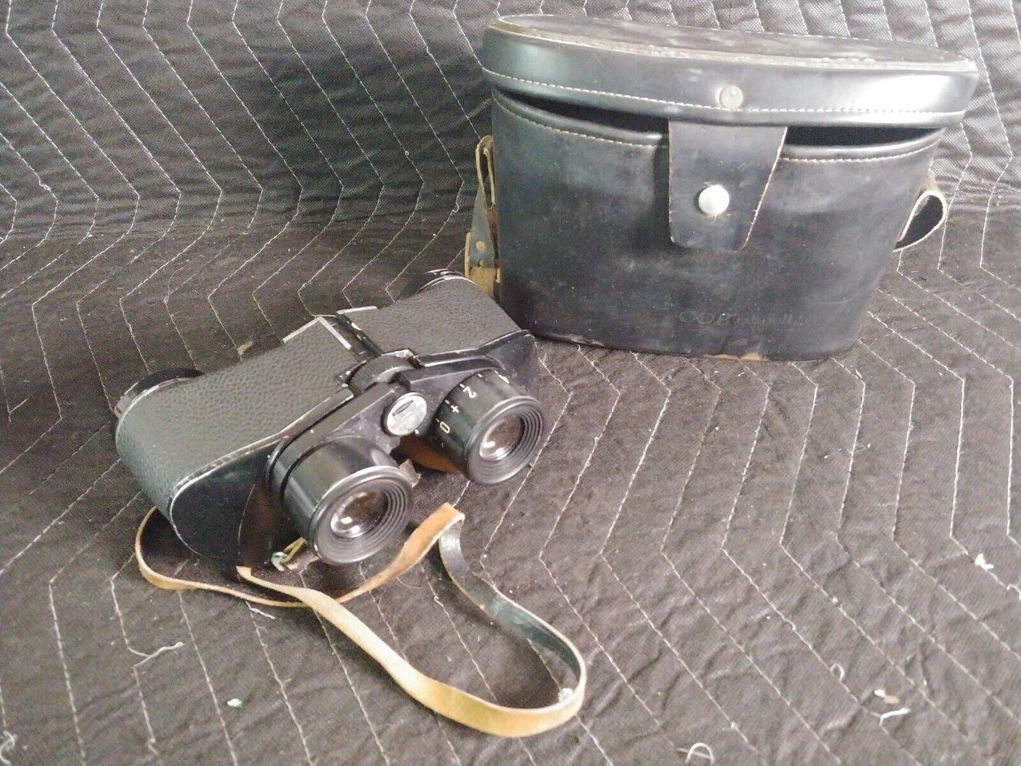 Vintage Bushnell Rangemaster 7x35 Wide Field 11º Fully Coated Binoculars