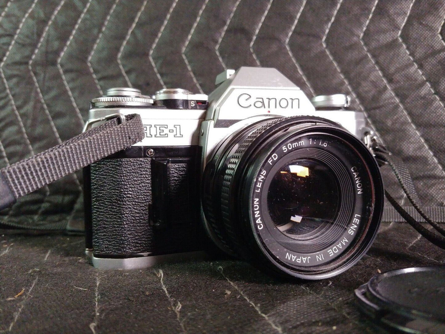 Canon AE-1 Classic 35mm Film Camera FD f/ 1.8 50mm Lens SLR Silver JAPAN