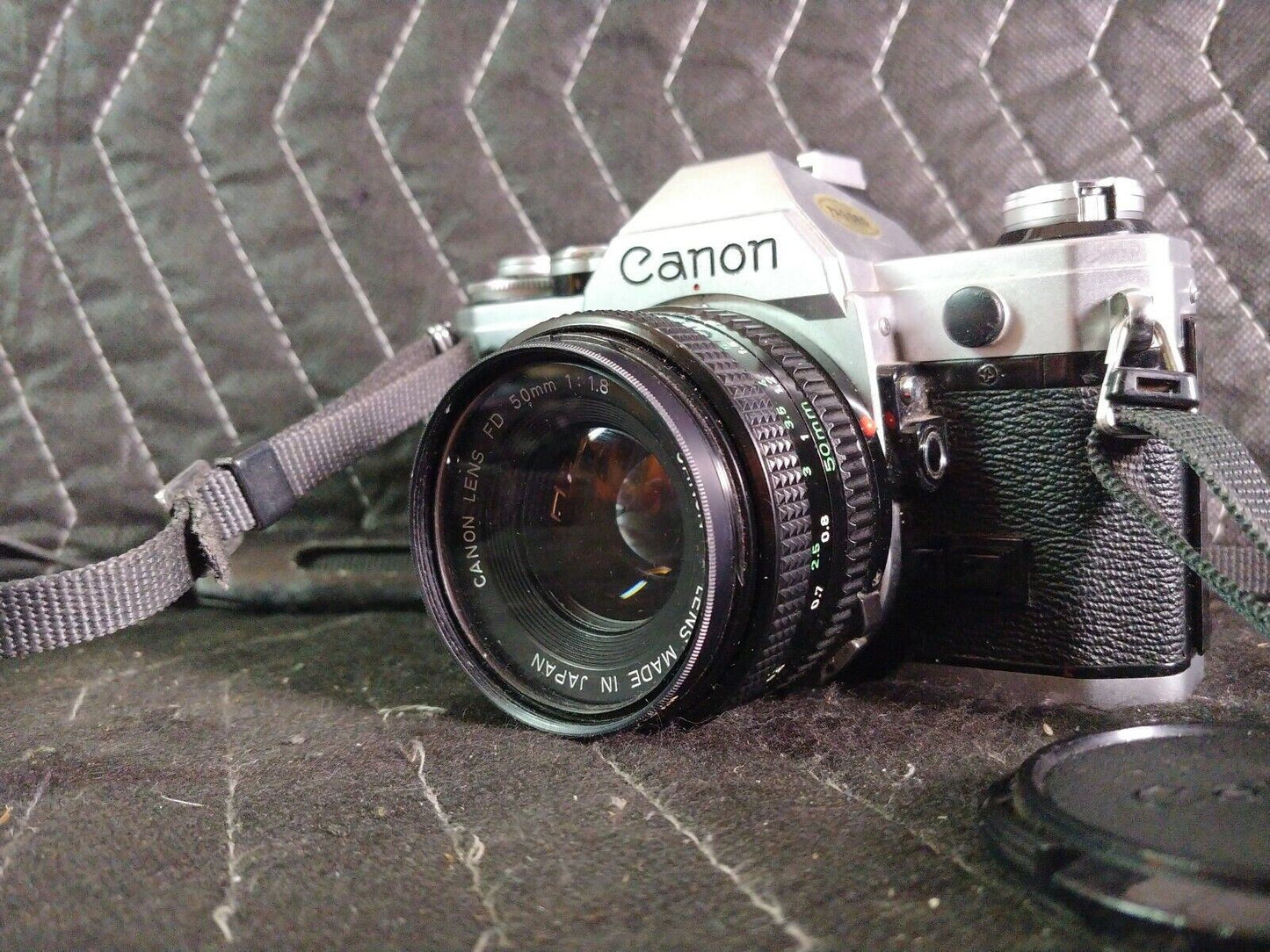 Canon AE-1 Classic 35mm Film Camera FD f/ 1.8 50mm Lens SLR Silver JAPAN