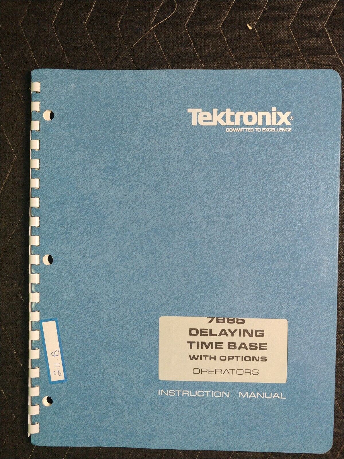 Tektronix 7B85 Delaying Time Base with Options Instruction & Service Manual
