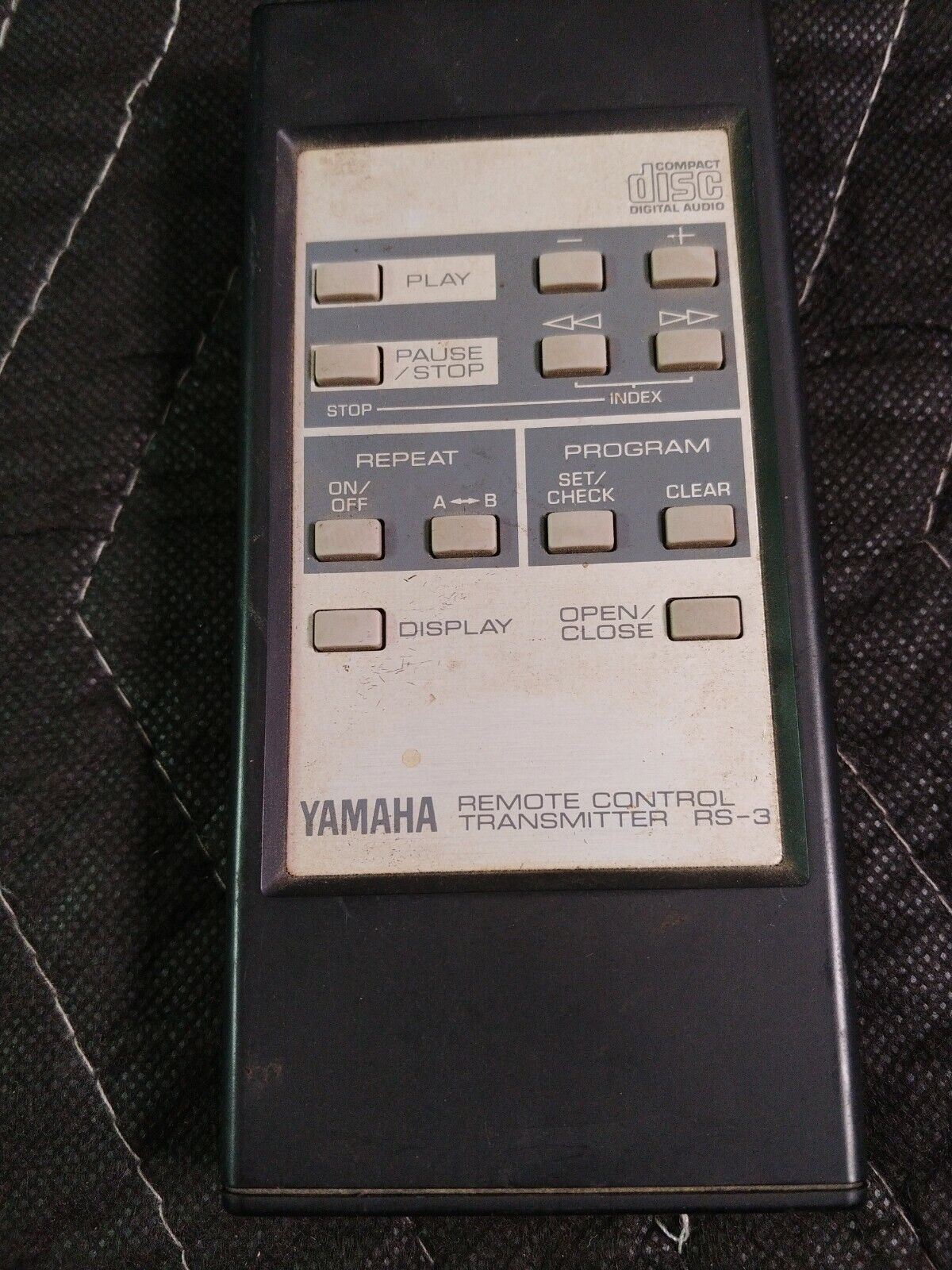 Genuine Yamaha Remote Control Transmitter RS-3