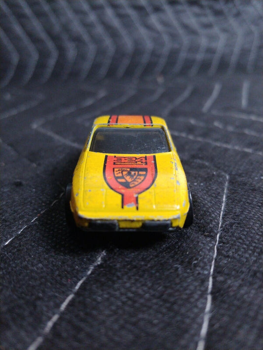 Hot Wheels Upfront 924 Porsche Lemon Yellow EX-NrMT BW HK