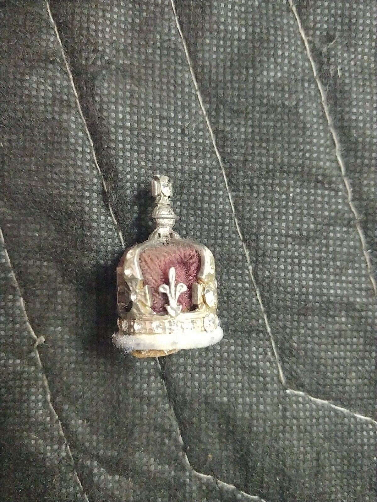 Royal British Crown Thimble.