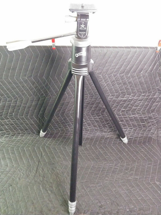 Vintage STAR D Comet Davidson Industrial Camera Tripod EUC