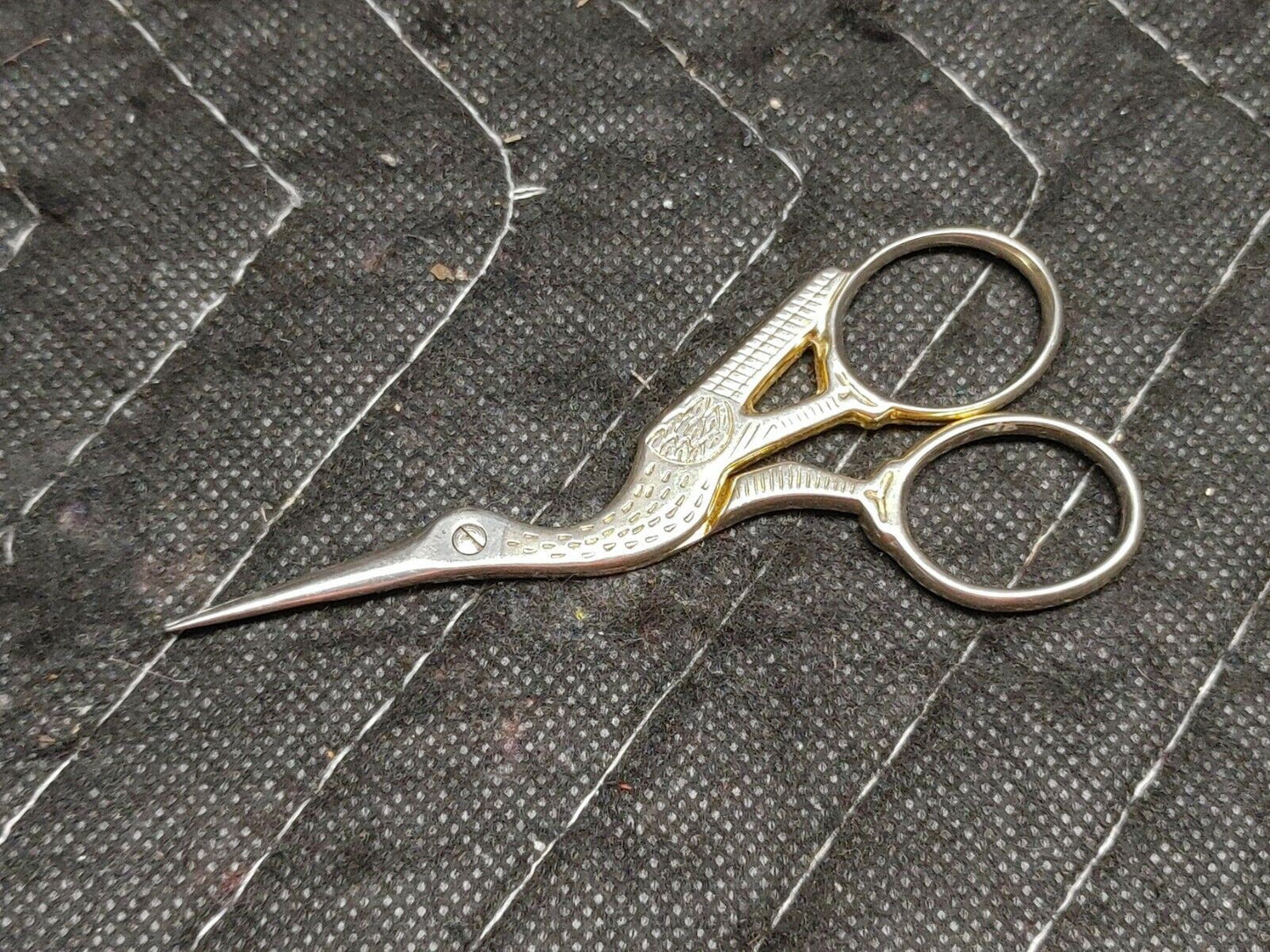 Vintage Robert Klaas Germany steel embroidery stork scissors 3 5/8 ”