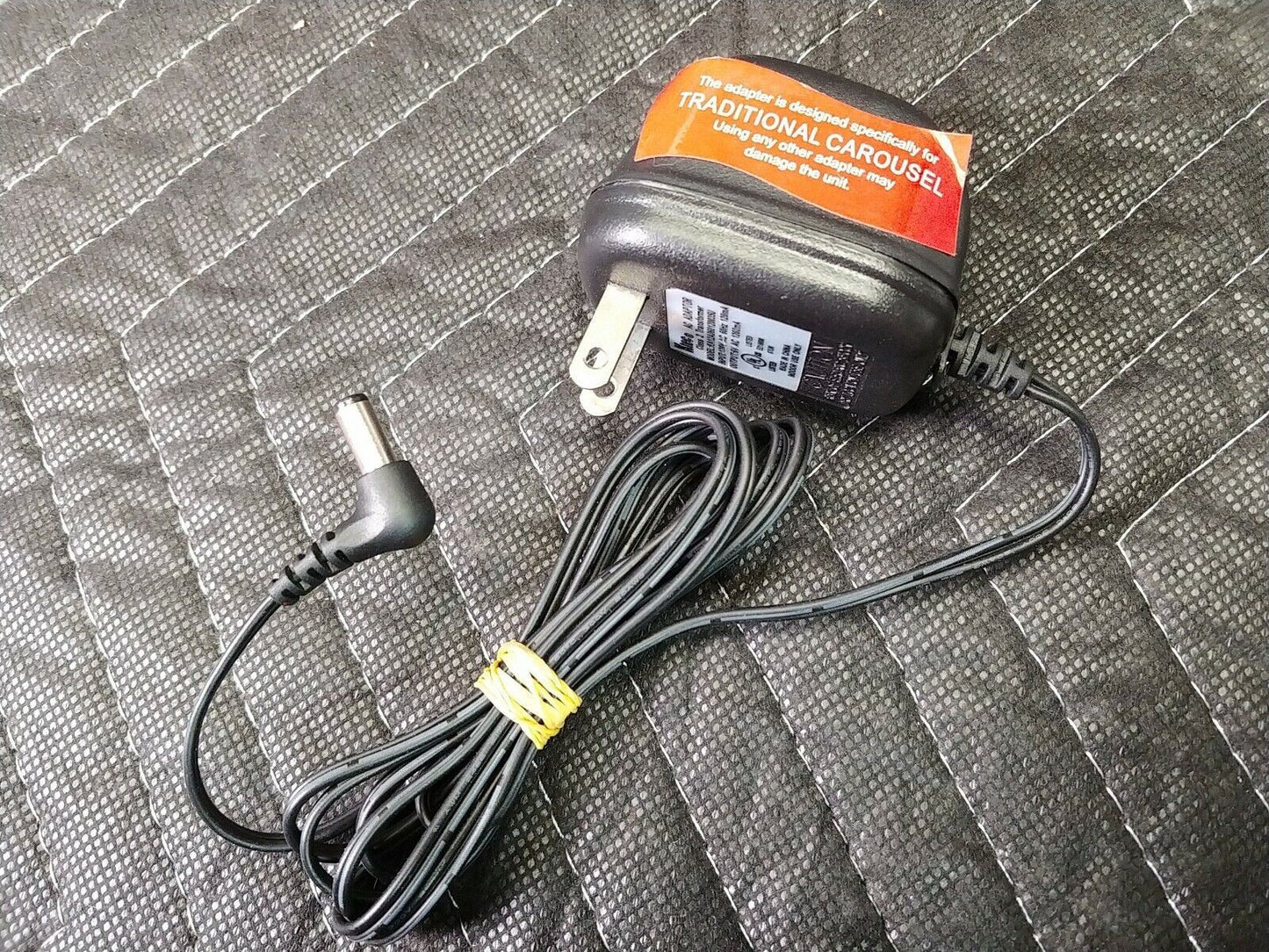 Black & Decker 90593304 Charger