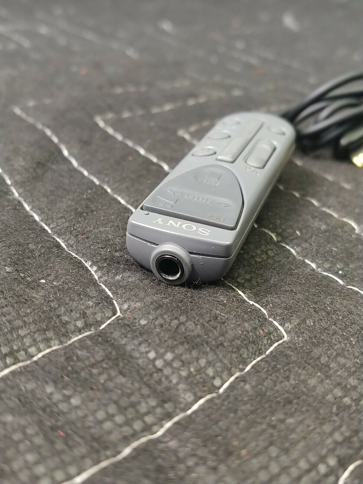 Walkman Remote Vintage SONY MDR-W034 Walkman Headphones with Sony RM-MZ3R remote ...