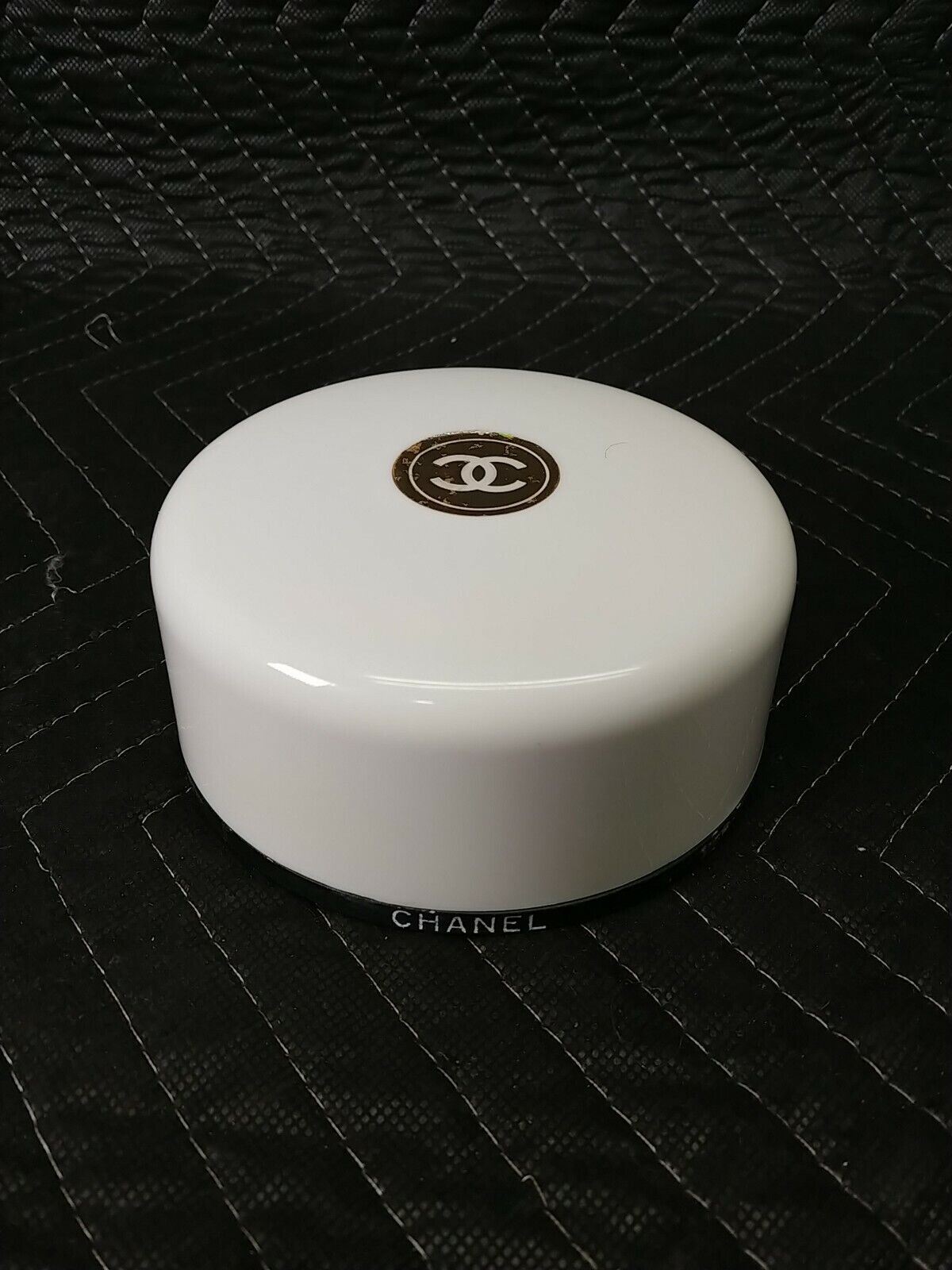 Chanel No 5 After Bath Body Powder 5 OZ New Old Stock Boxed