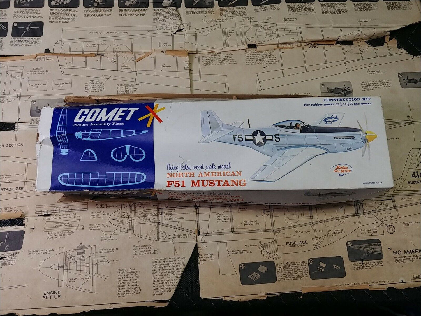 VINTAGE Comet North American F51 Mustang Balsa Kit #3901  24" Wingspan