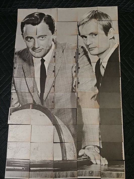 Robert Vaughn Topps MAN FROM UNCLE complete set non-sports trading cards, spies