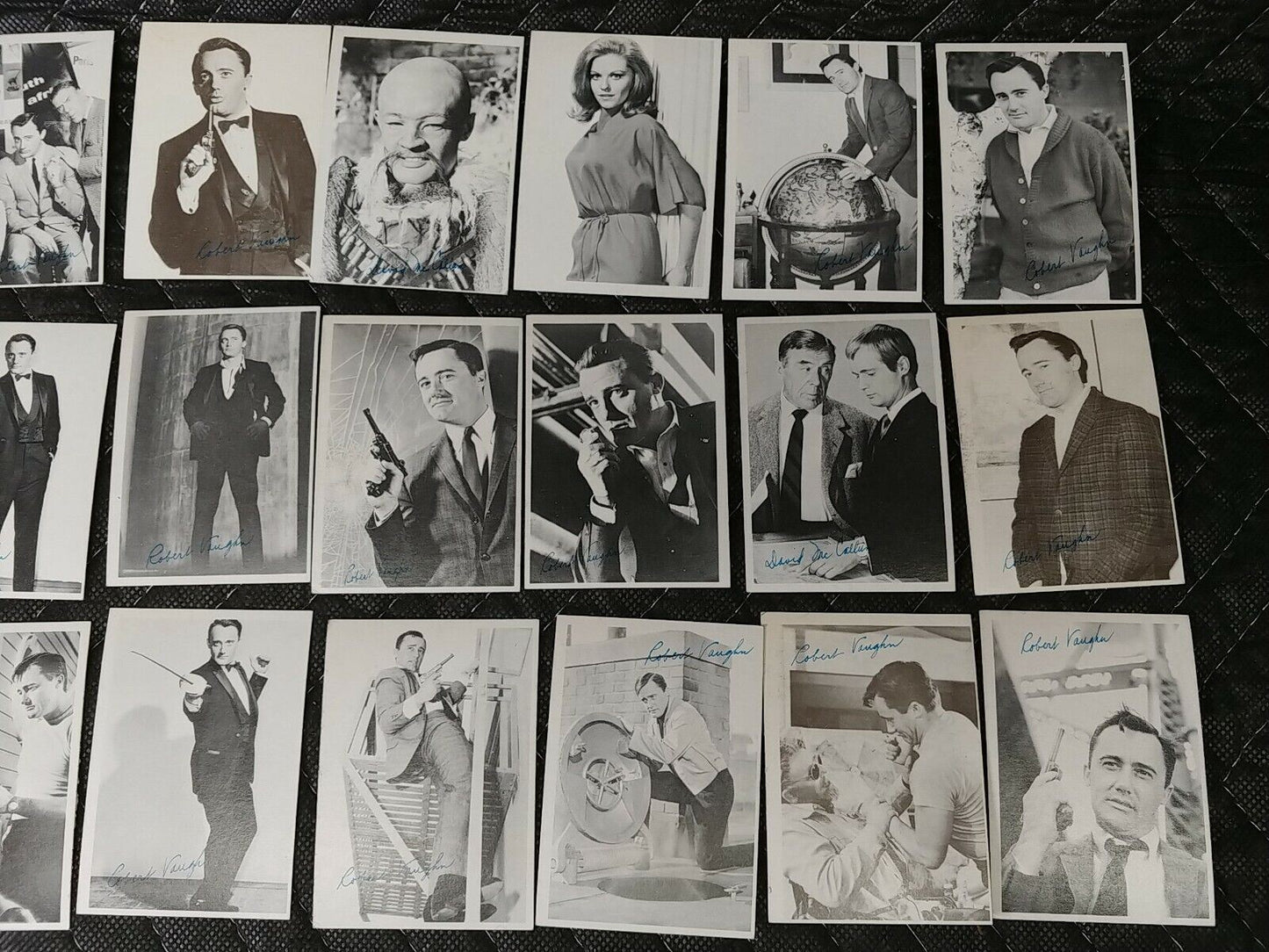 Robert Vaughn Topps MAN FROM UNCLE complete set non-sports trading cards, spies
