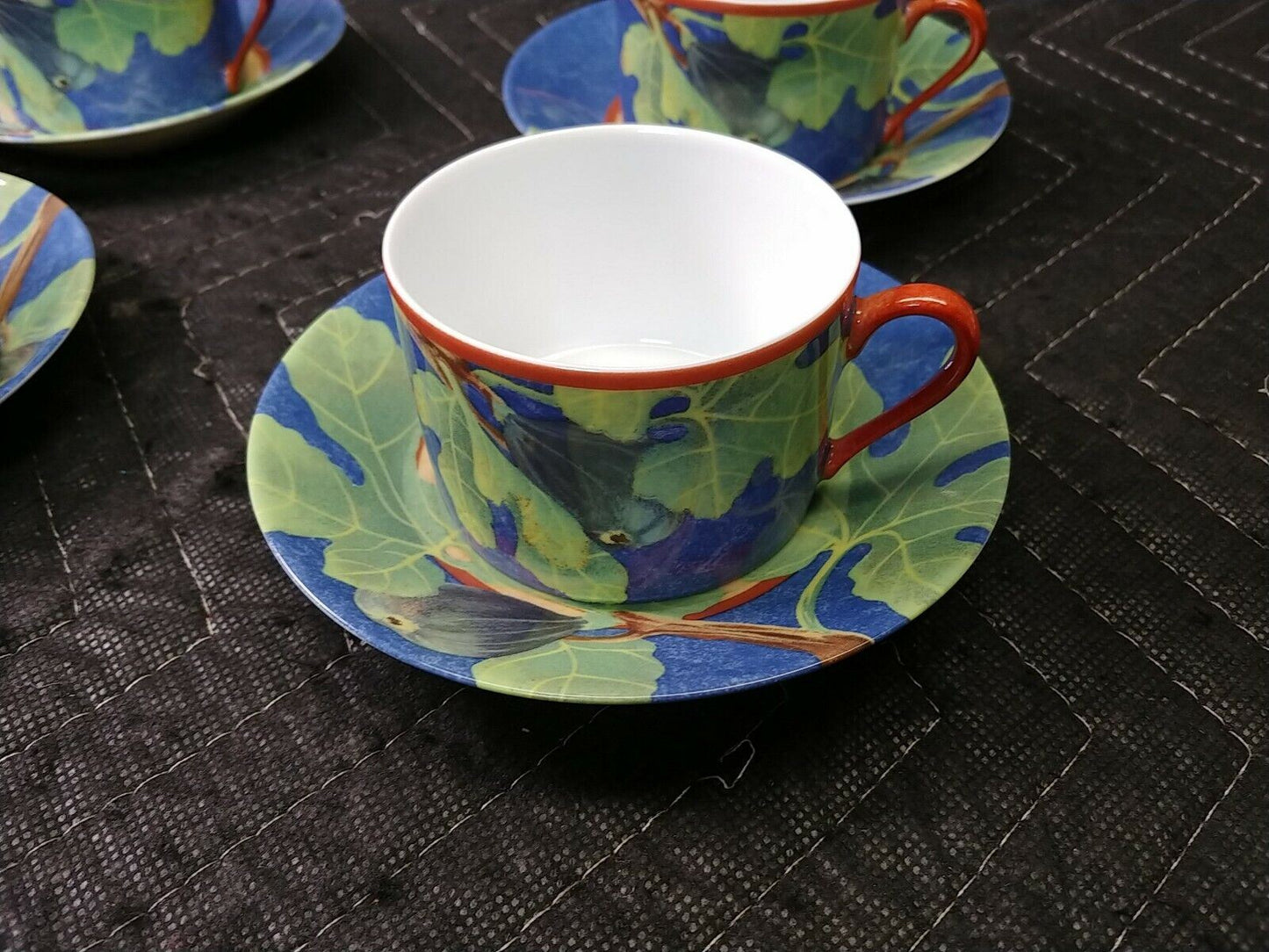 LAURE JAPY Paris Figari Set of 4 Cups and Saucers Porcelaine France De Limoges