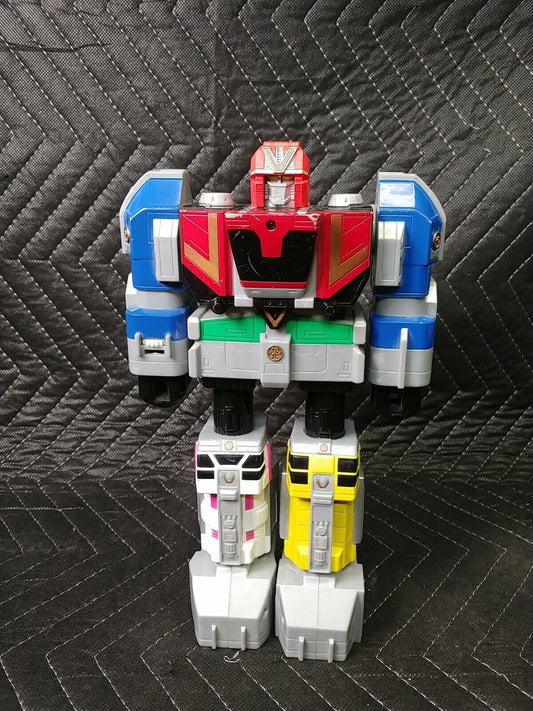 Power Rangers Lightspeed Rescue Deluxe Charging Omega Megazord