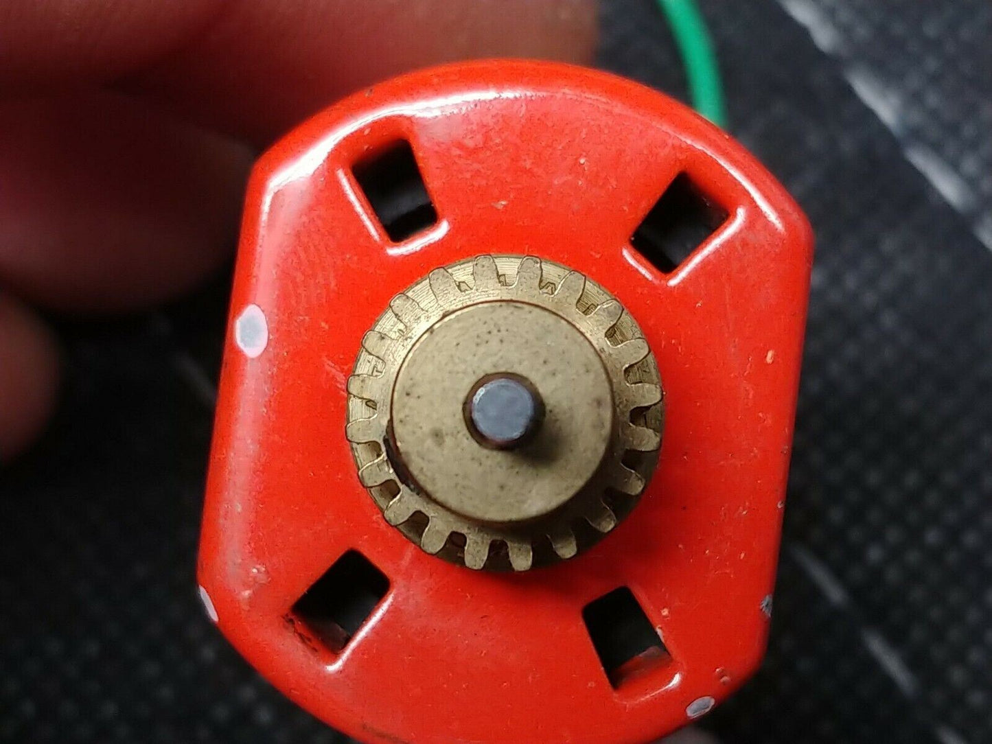 Vintage Classic CM 360 8-Volt DC Slot Car Motor FT-36D w/ 20 tooth pinion