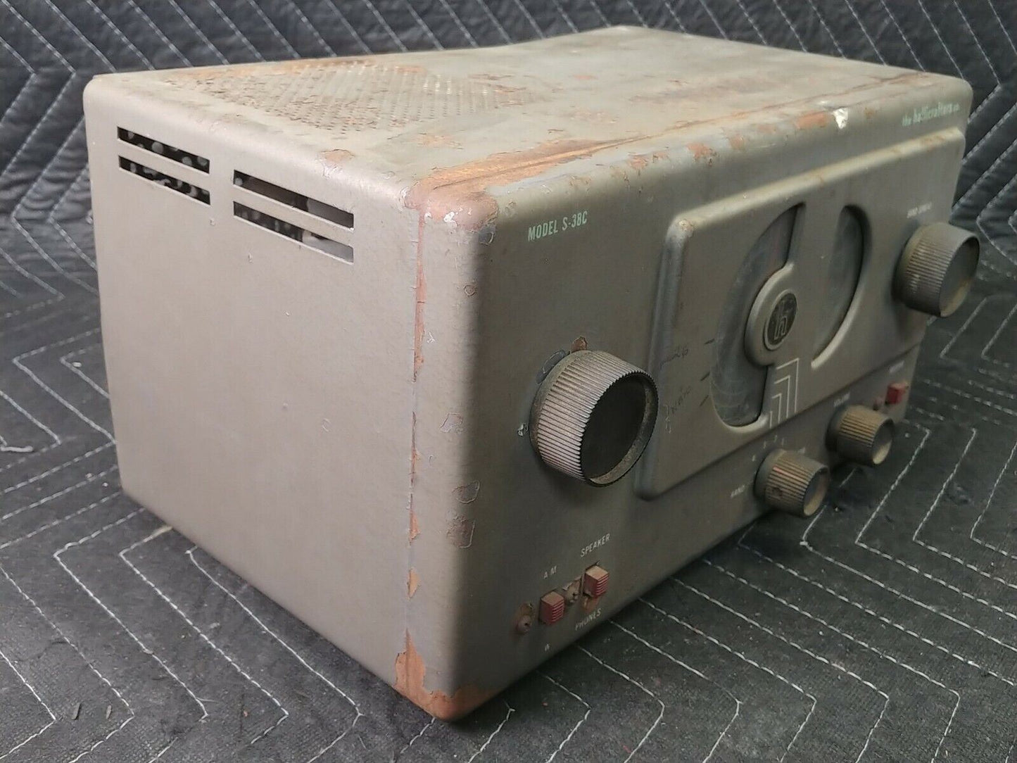 THE HALLICRAFTERS CO. Vintage Short Wave Radio Model S-38C