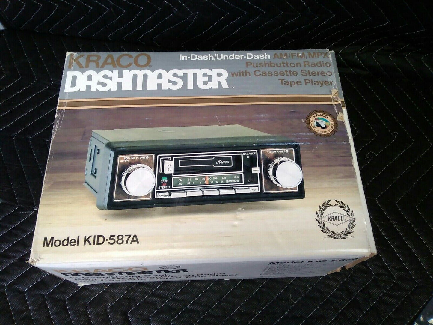 Vintage Kraco Dashmaster Stereo Cassette Player With AM/FM/MPX KID-587A NOS