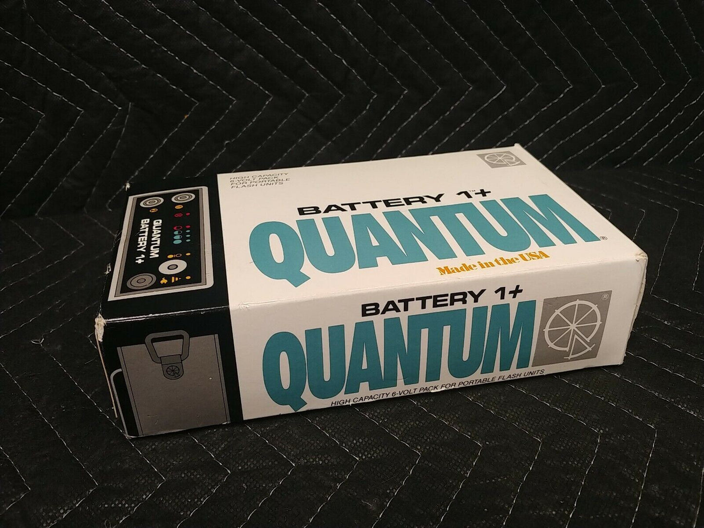 Quantum Battery 1 Plus Flash Power Pack W/ QB-26 AC Charger QB1+ IN BOX