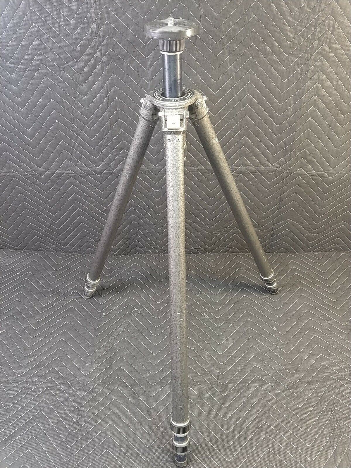 Gitzo Gilux Reporter Brevete S.G.D.G Professional Compact Tripod